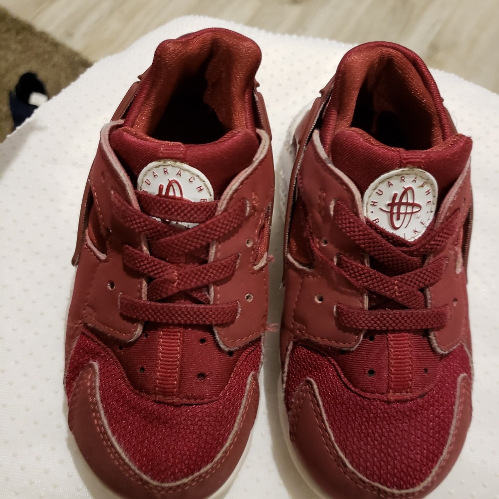 Children nike huarache unisex baby size 8
